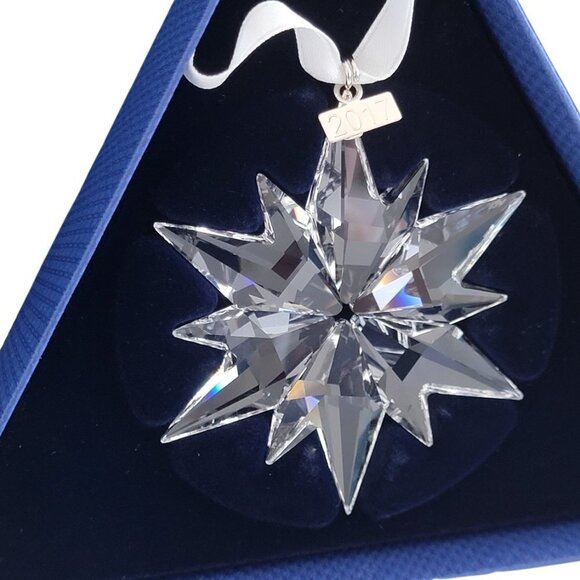 Swarovski 2017 Annual Crystal Limited Edition Star Ornament for 2017 - Picture 9 of 9